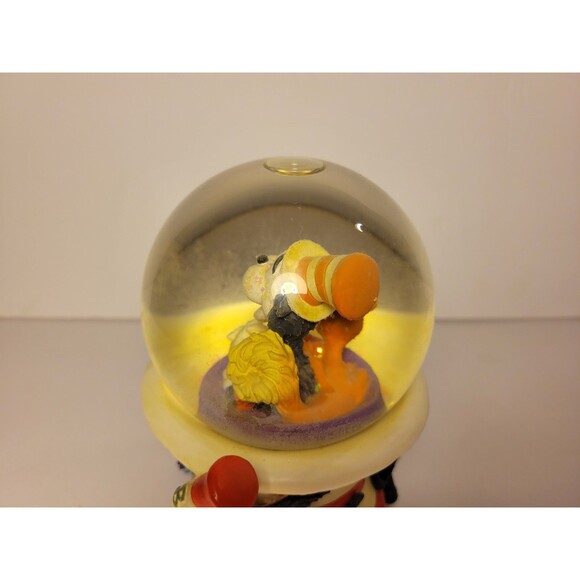 Dr. Seuss The Cat in the Hat Snowglobe In A Hat That’s What Friends Are For - Picture 13 of 16